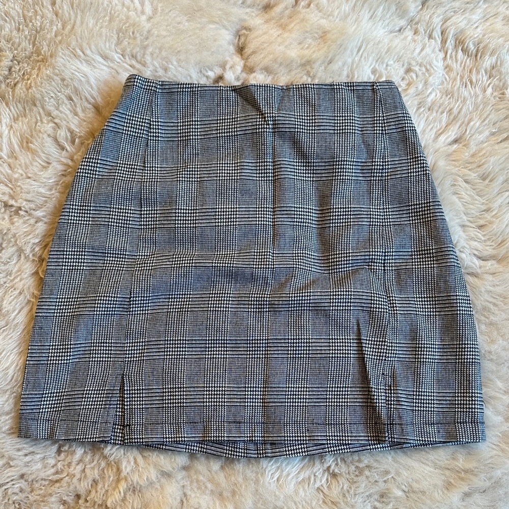 Brandy Melville Black and White Plaid Mini Skirt